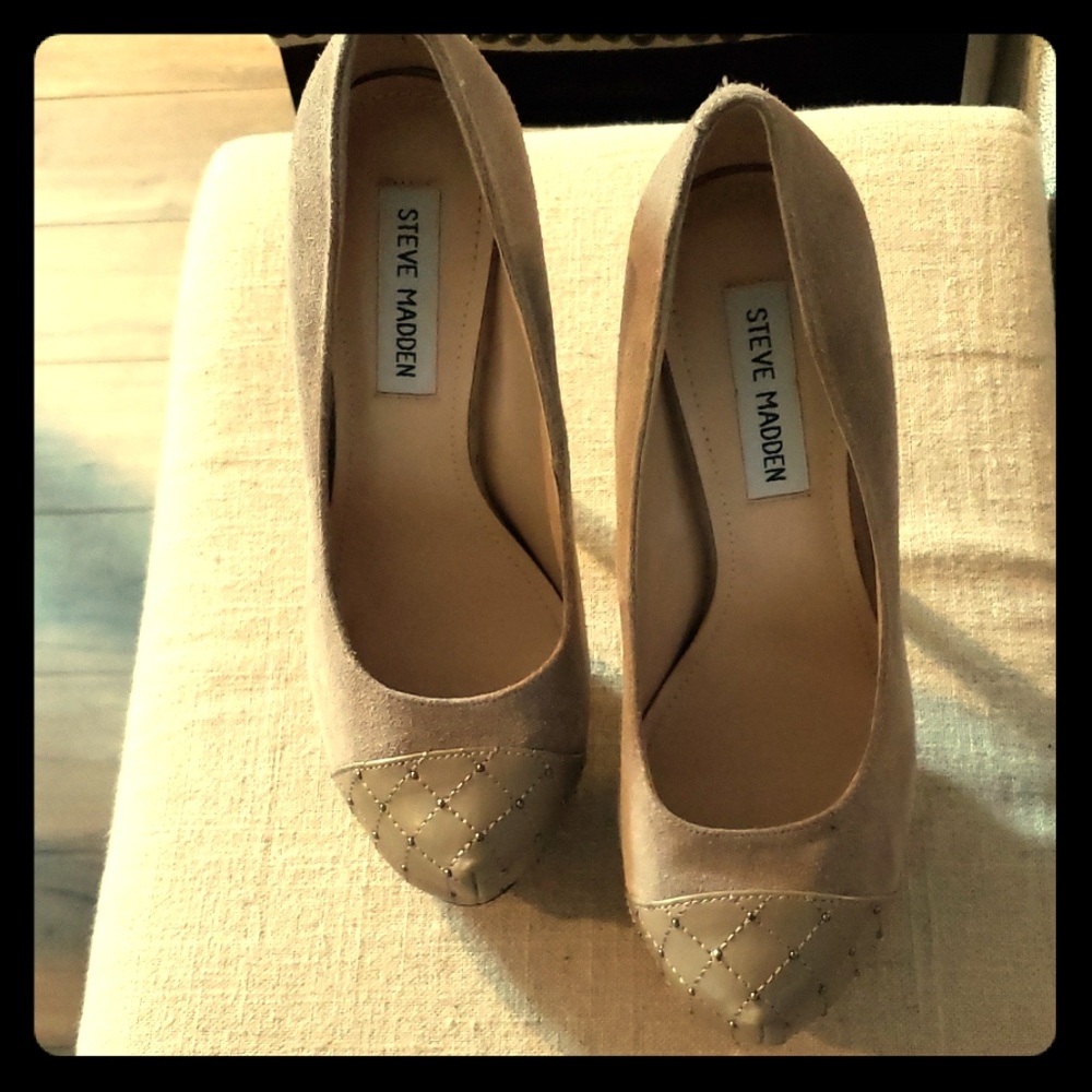 Steve Madden Taupe Platform/Heels size 7